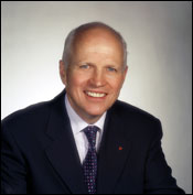 L'honorable Greg Thompson, C.P., député Ministre des Anciens Combattants
