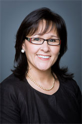 L'honorable Leona Aglukkaq, C.P., député